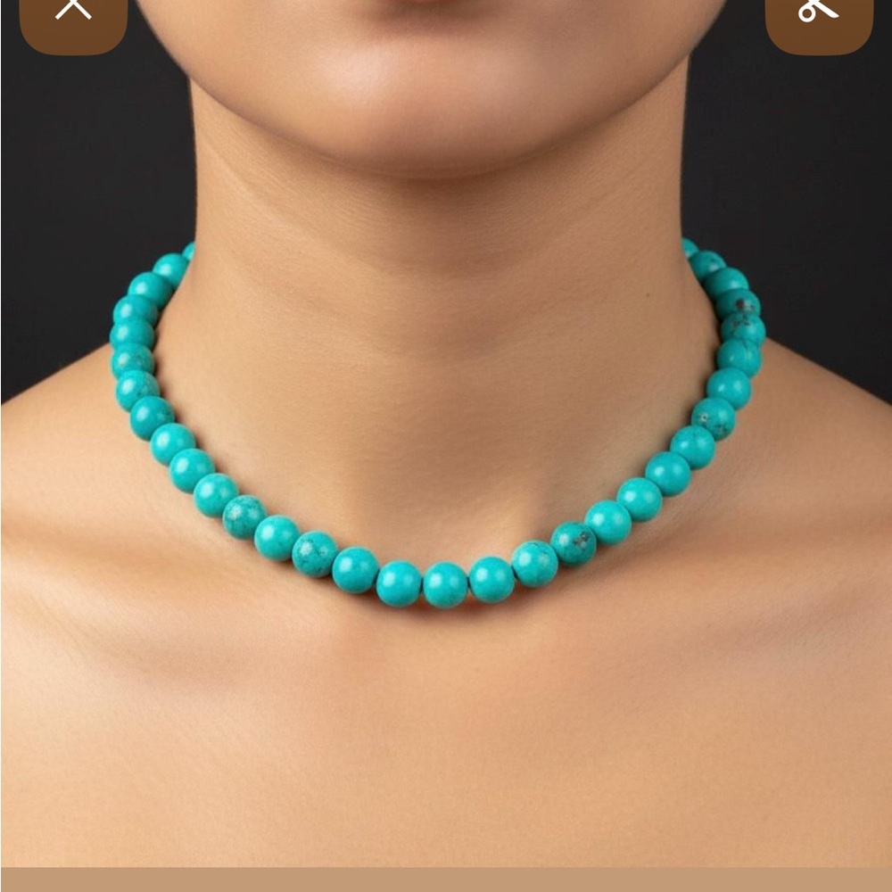 Elegant Blue Beaded Necklace